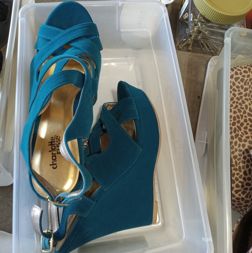 Quick Sale: Charlotte Russe